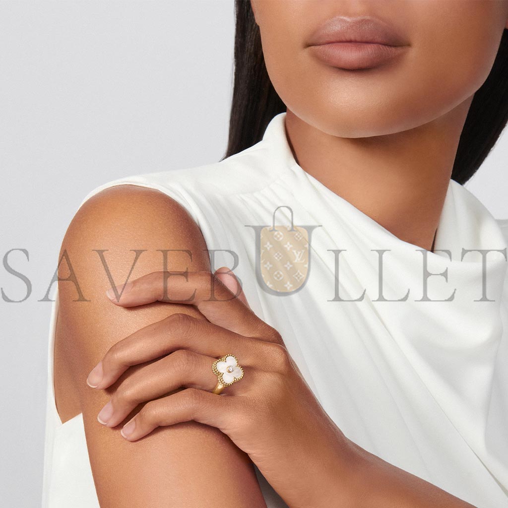 v*n cl*f arpels vintage alhambra ring - yellow gold, Di*m*nd, mother-of-pearl  vcara41100